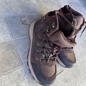 Denali Hiking Boots